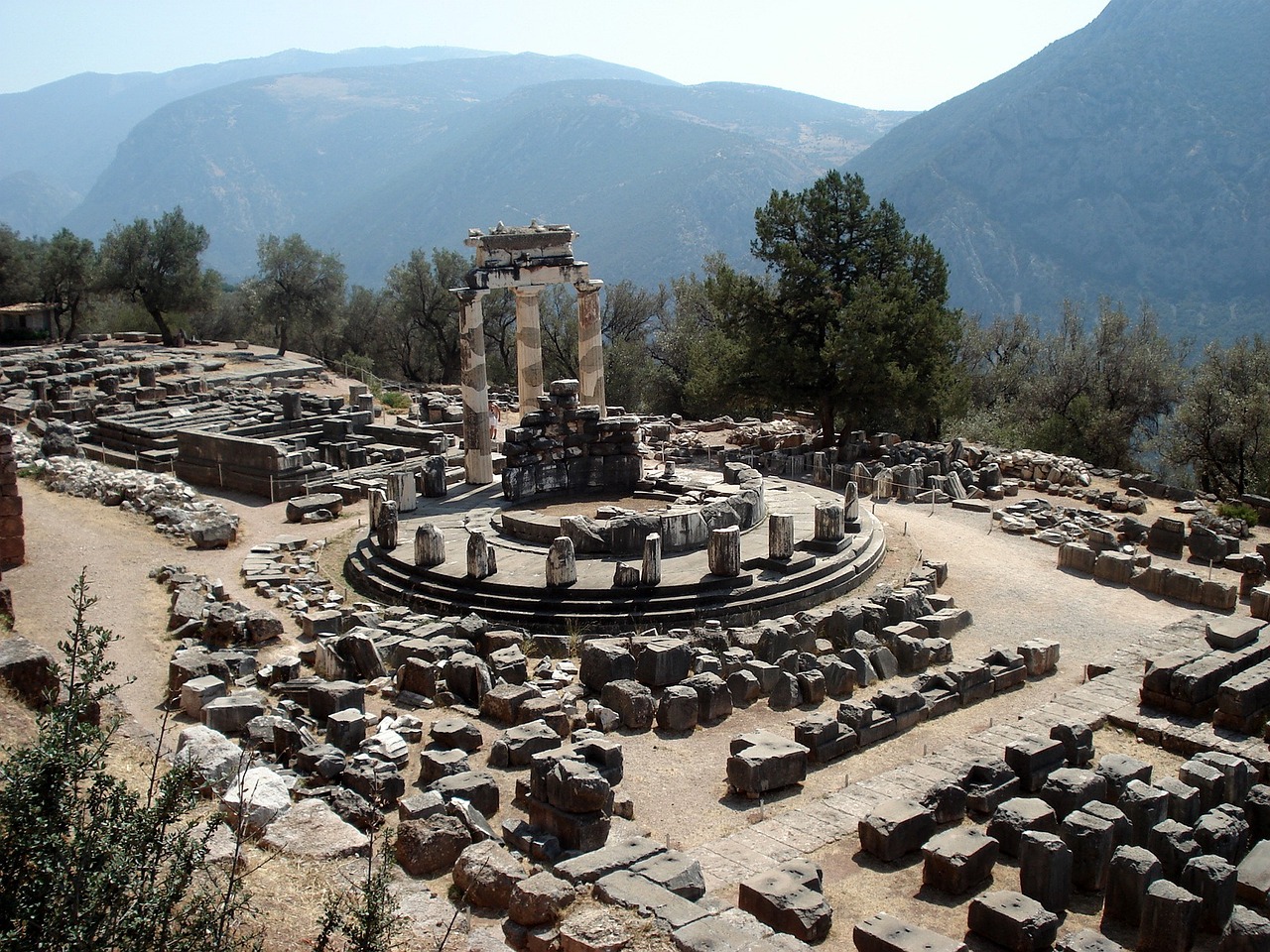 Delphi day trip from Athens